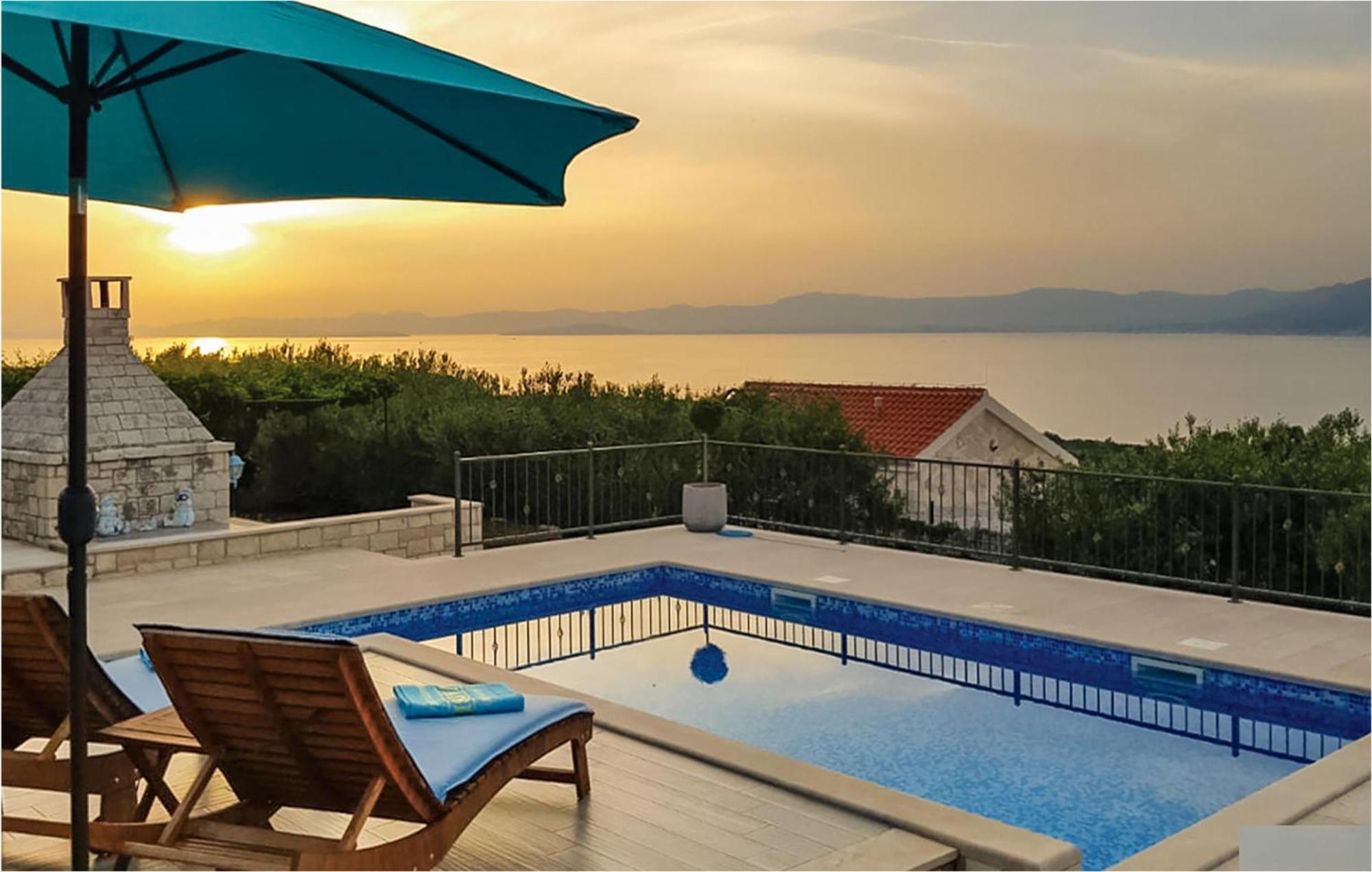 Pet Friendly Home In Postira With Wifi Esterno foto